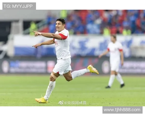 成都羽毛球队在钻石联赛积分榜中以53分稳居首位展现强劲实力