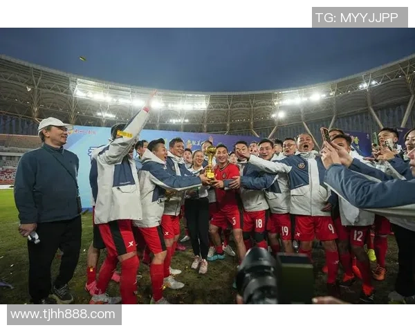 足球明星中谁被认为最丑的引发了球迷们的热议与争论 足球明星中谁被认为最丑的引发了球迷们的热议与争论