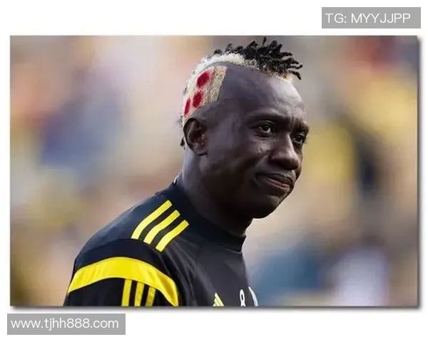 足球明星发型大比拼谁的头发最具魅力与个性让我们一起来看看吧